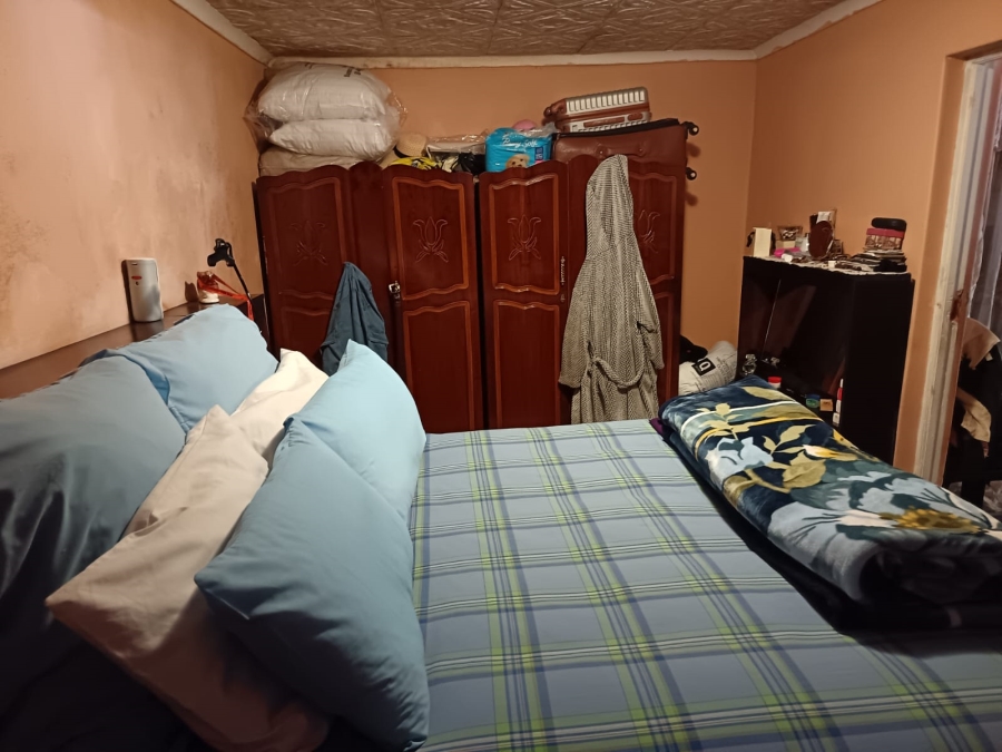 3 Bedroom Property for Sale in Mandela Park Western Cape